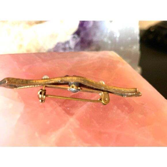 Victorian Style Antique Gold Brooch, Mint, Unmarked - Picture 3 of 5